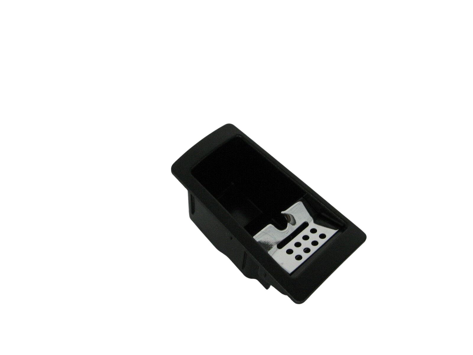 BMW 2 Tourer (U06) Car ashtray BMW R Car ashtray OEM A2218130204

Part codes: ...