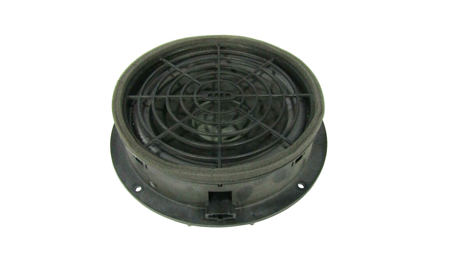 Audi A4 (B9) Front door speaker AUDI A4 Front door speaker

VIN: WAUZZZ8KXEA148873