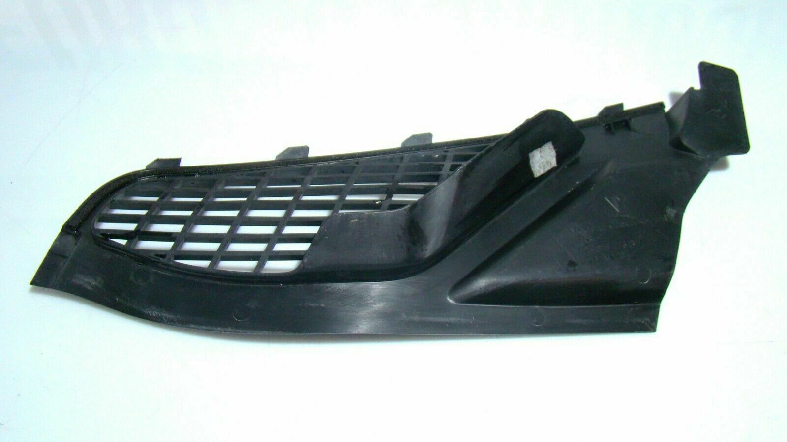 Porsche Cayenne Wiper trim Porsche CAYENNE Wiper trim OEM DU59556

Part co...