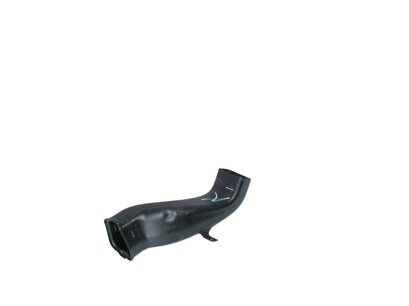 Porsche Cayenne Air intake hose/pipe Porsche CAYENNE Air intake hose/pipe

VIN: WP1A...