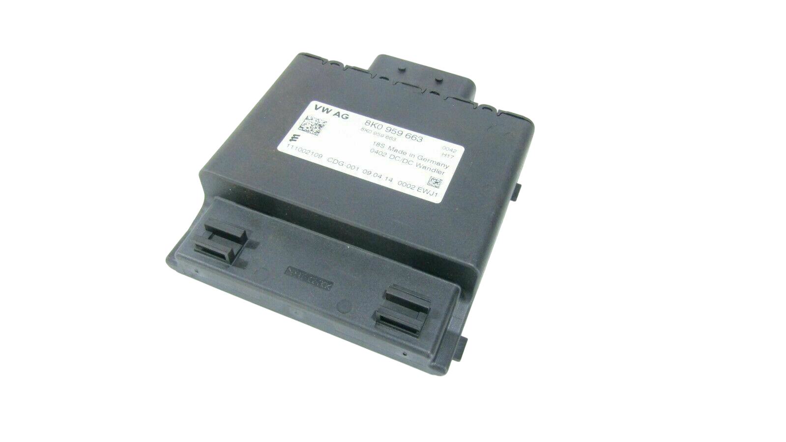 Audi A4 (B9) Voltage converter/converter module