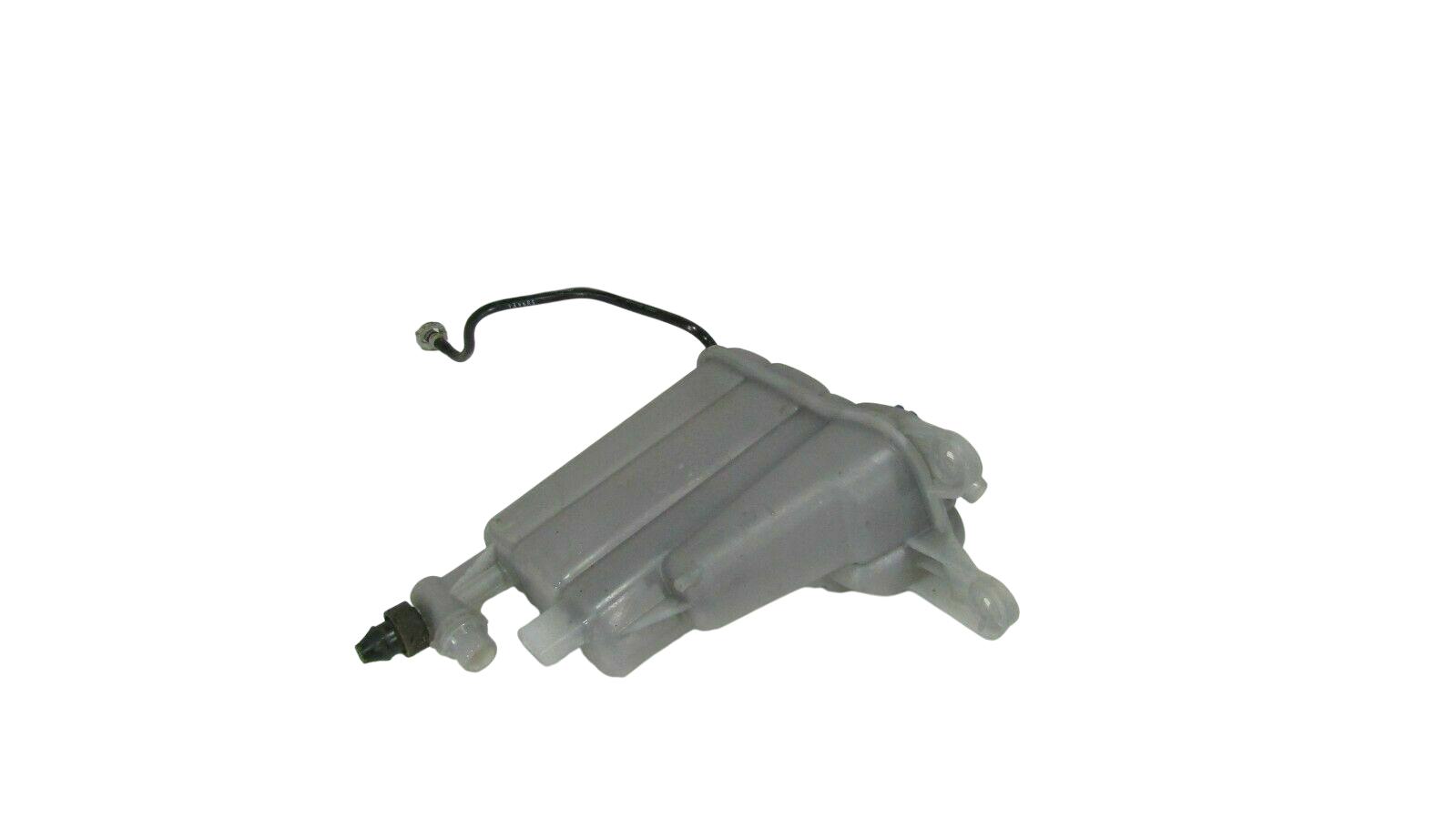 Audi A4 (B9) Coolant expansion tank/reservoir AUDI A4 Coolant expansion tank/reservoir

VIN: ...