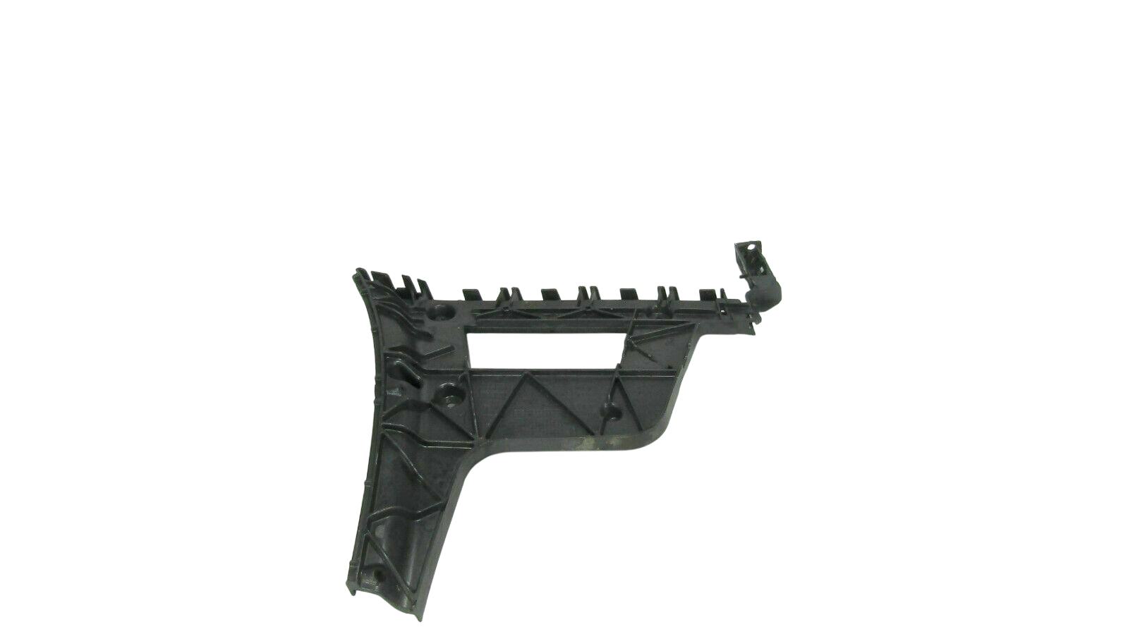 Audi A4 (B9) Rear bumper mounting bracket AUDI A4 Rear bumper mounting bracket

VIN: WAUZ...