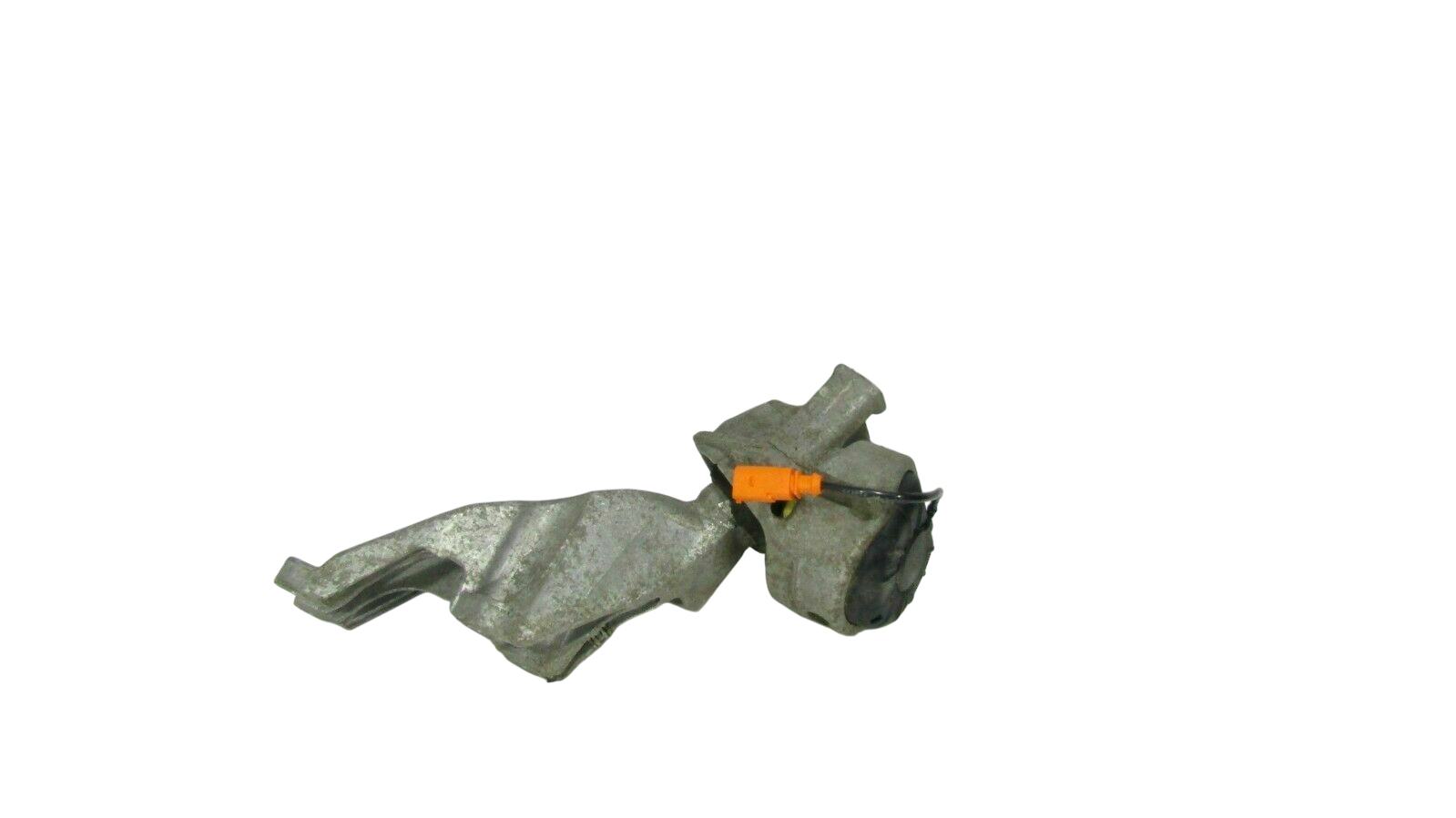 Audi A4 (B9) Engine mount bracket AUDI A4 Engine mount bracket OEM 8K0199307BP

P...