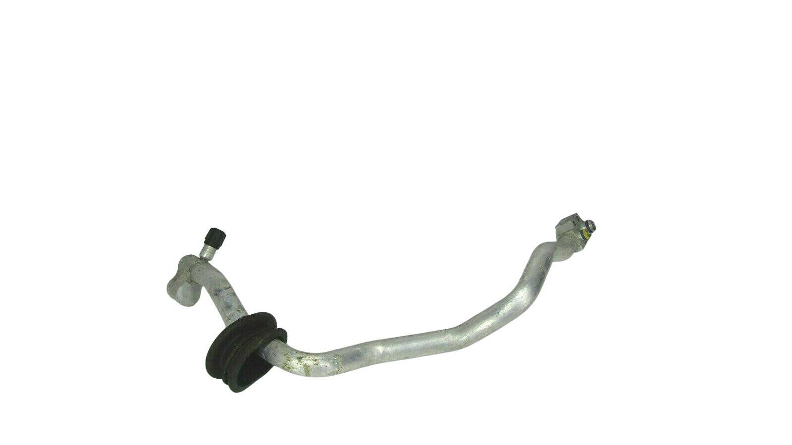Audi A4 (B9) Air conditioning (A/C) pipe/hose AUDI A4 Air conditioning (A/C) pipe/hose OEM 20...