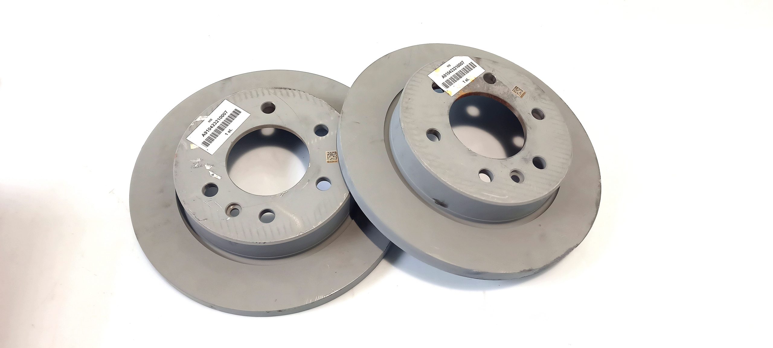 Mercedes-Benz Sprinter (W907 / W910)  Rear brake disc Mercedes-benz SPRINTER Rear brake disc

VIN: NEW