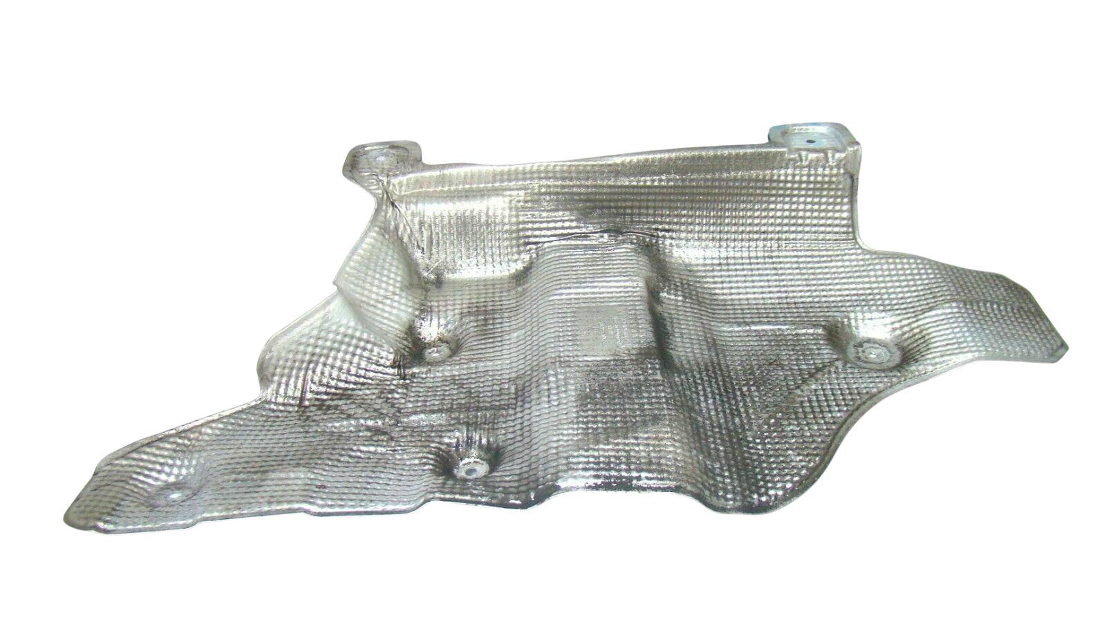 Porsche Cayenne Exhaust heat shield Porsche CAYENNE Exhaust heat shield

VIN: DU59556