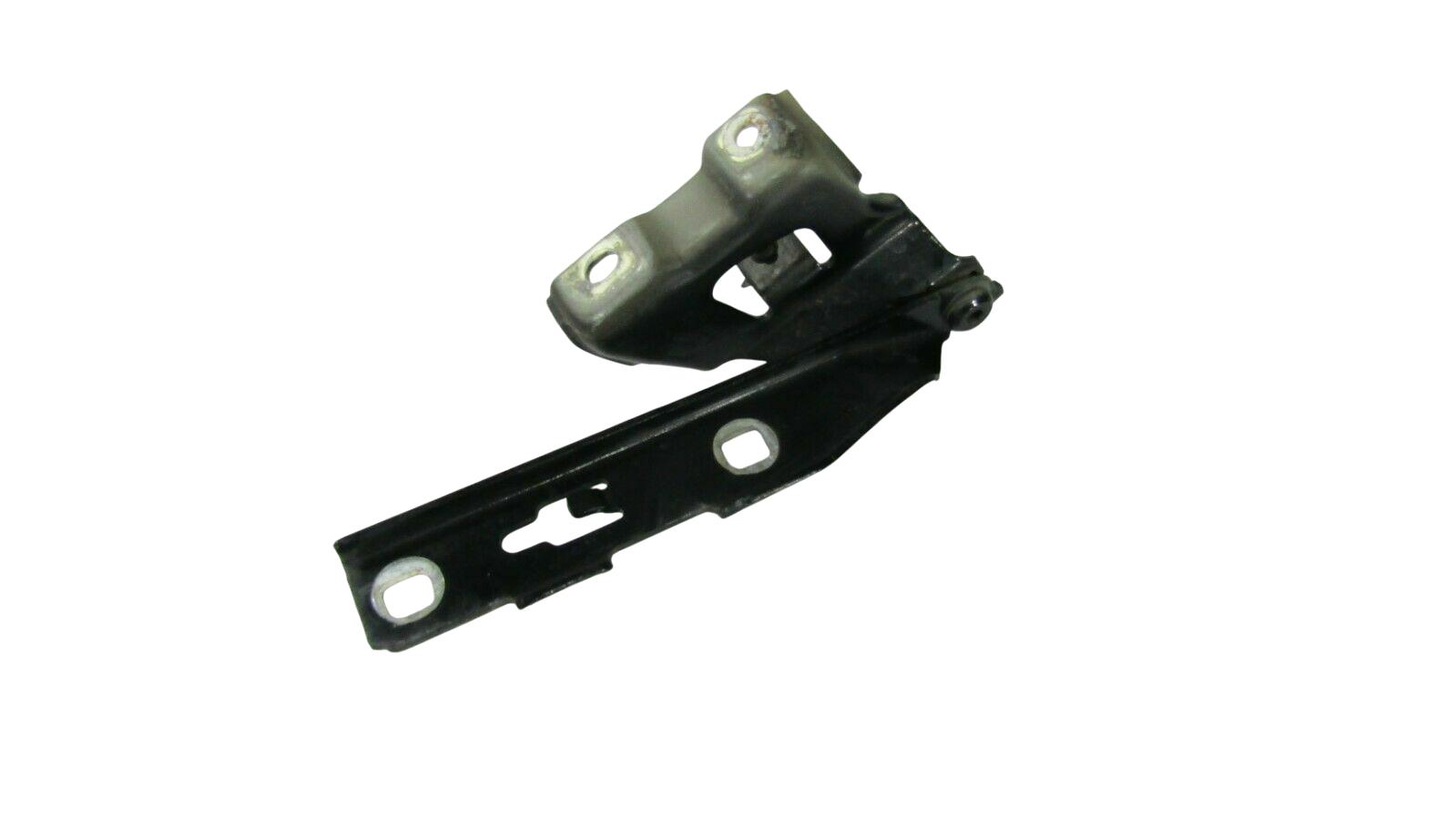 Audi A4 (B9) Engine bonnet/hood hinges AUDI A4 Engine bonnet/hood hinges

VIN: WAUZZZ8...