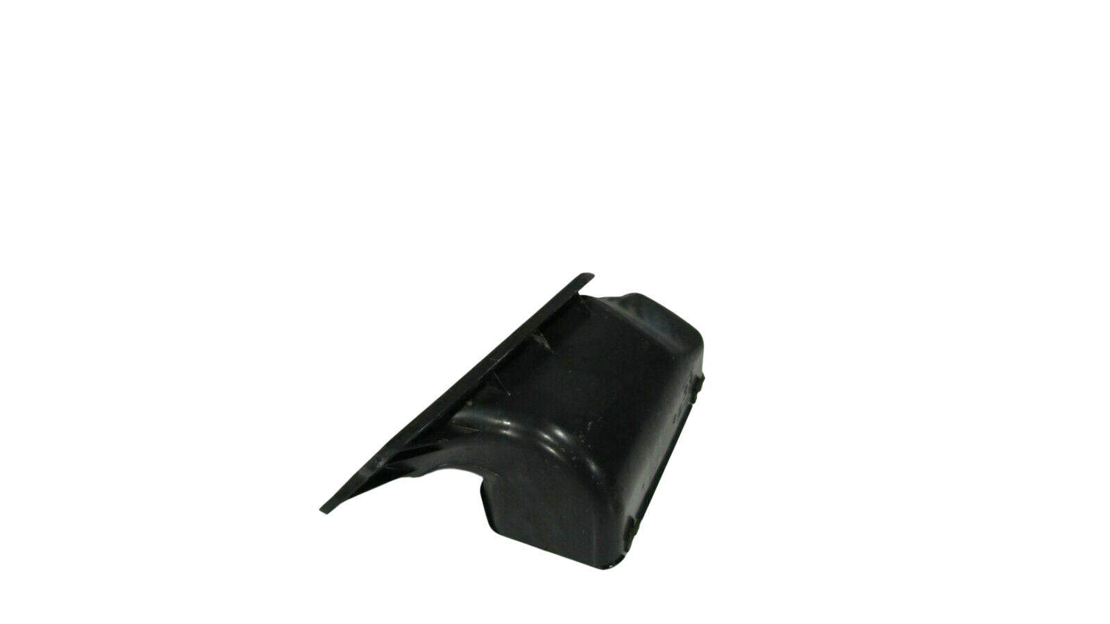 Audi A4 (B9) Air micro filter air duct channel part AUDI A4 Air micro filter air duct channel part
...