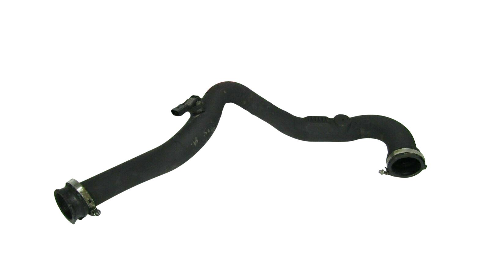 Audi A4 (B9) Intercooler hose/pipe AUDI A4 Intercooler hose/pipe OEM 2014VIN

Part...