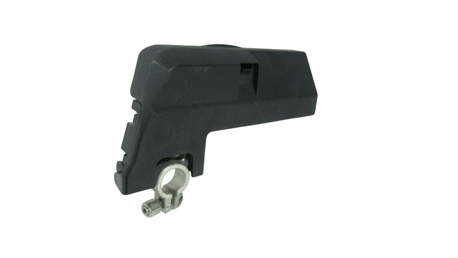 Audi A4 (B9) Positive cable (battery) AUDI A4 Positive cable (battery)

VIN: WAUZZZ8K...