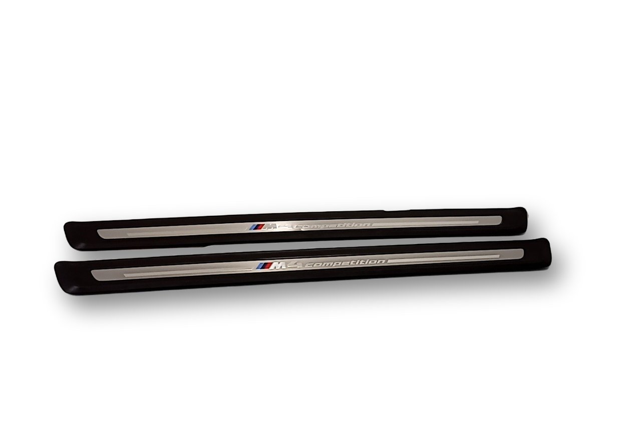 BMW 4 (G22 / G23 / G26)  Front sill trim cover BMW 4 Front sill trim cover OEM 51478075025

Pa...