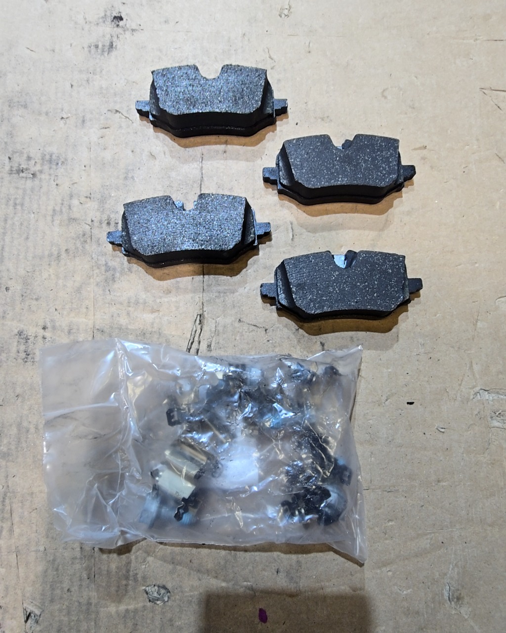 BMW 1 (F70) Brake pads (rear)