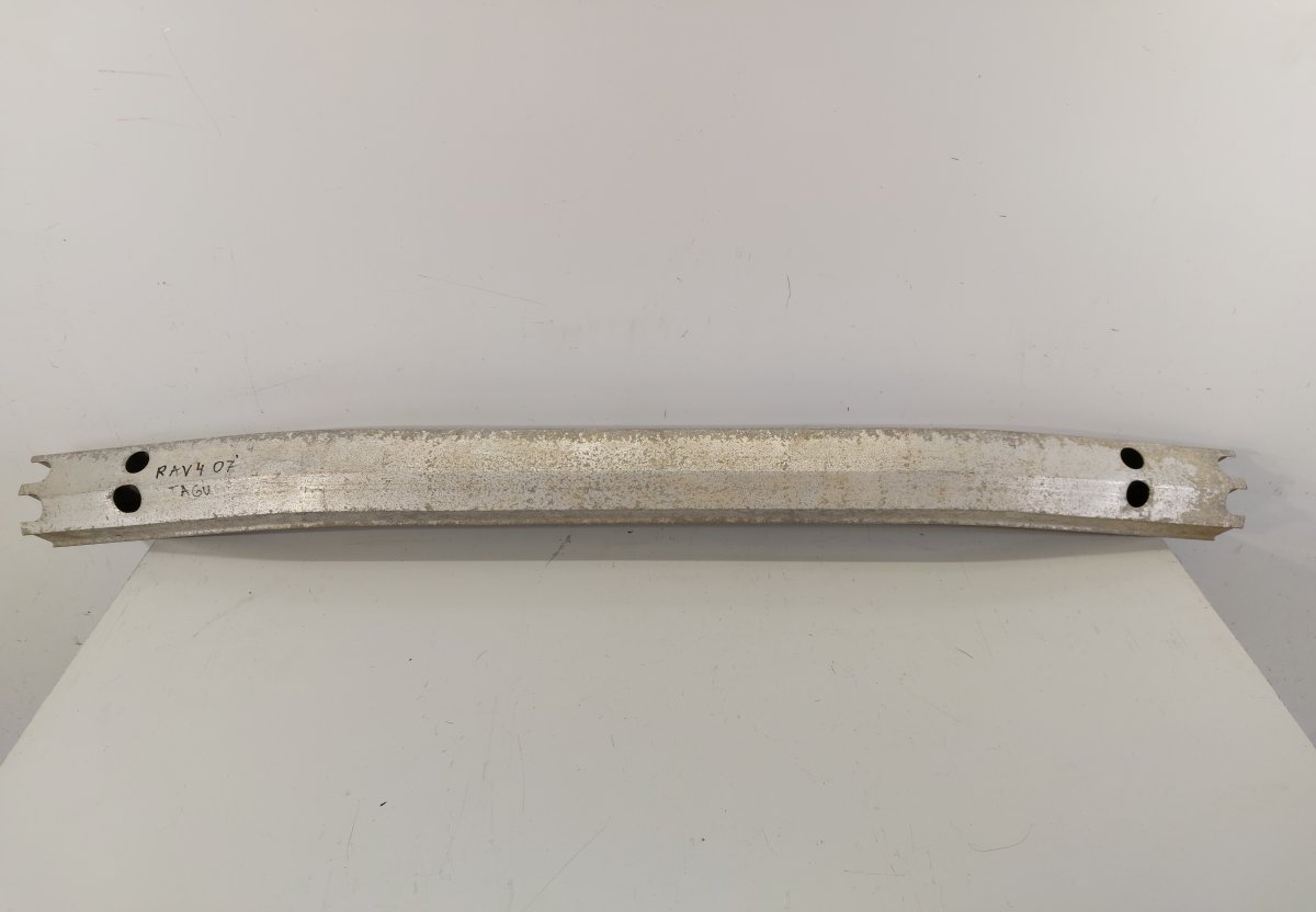 Toyota RAV4 (XA30) задний бампер, штифт TOYOTA RAV 4 III (XA30) (2005-2012) Rear bumper...