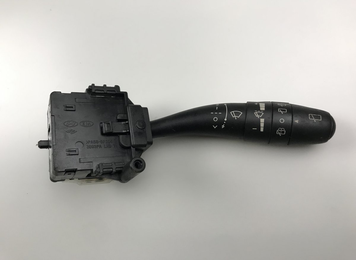 Hyundai i30 Wiper Switch HYUNDAI i30 I (FD) (2007-2012) Wiper Switch 934...