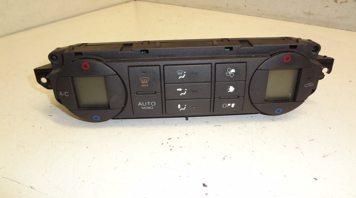Ford Focus C-Max Heater control panel FORD C-MAX I (2003-2010) Heater control panel 3...