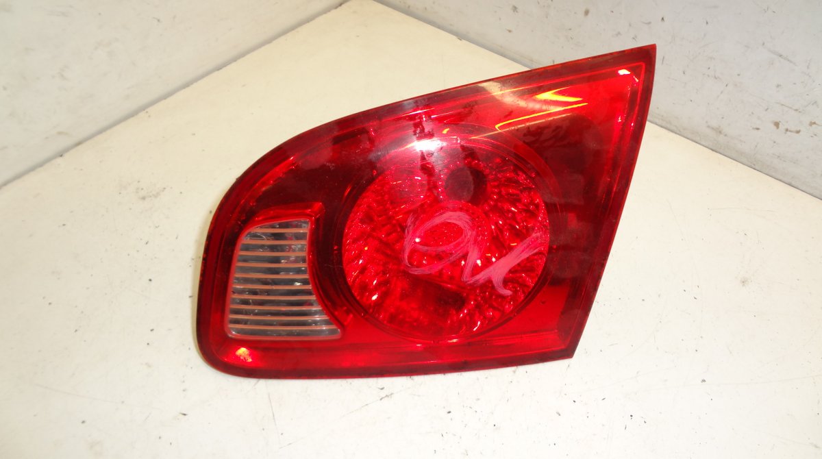 Hyundai Santa Fe Inner tail light, right HYUNDAI SANTA FE II (CM, NC) (2005-2012) Inner ...