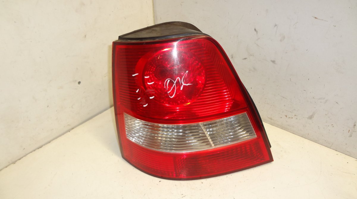Kia Sorento tail light left KIA SORENTO I (JC) (2002-2009) Tail light left ...