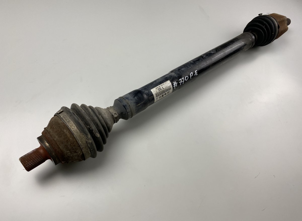 Volkswagen Passat Drive Shaft Front Right VW PASSAT B6 (3C) (2005-2010) Drive Shaft Front...