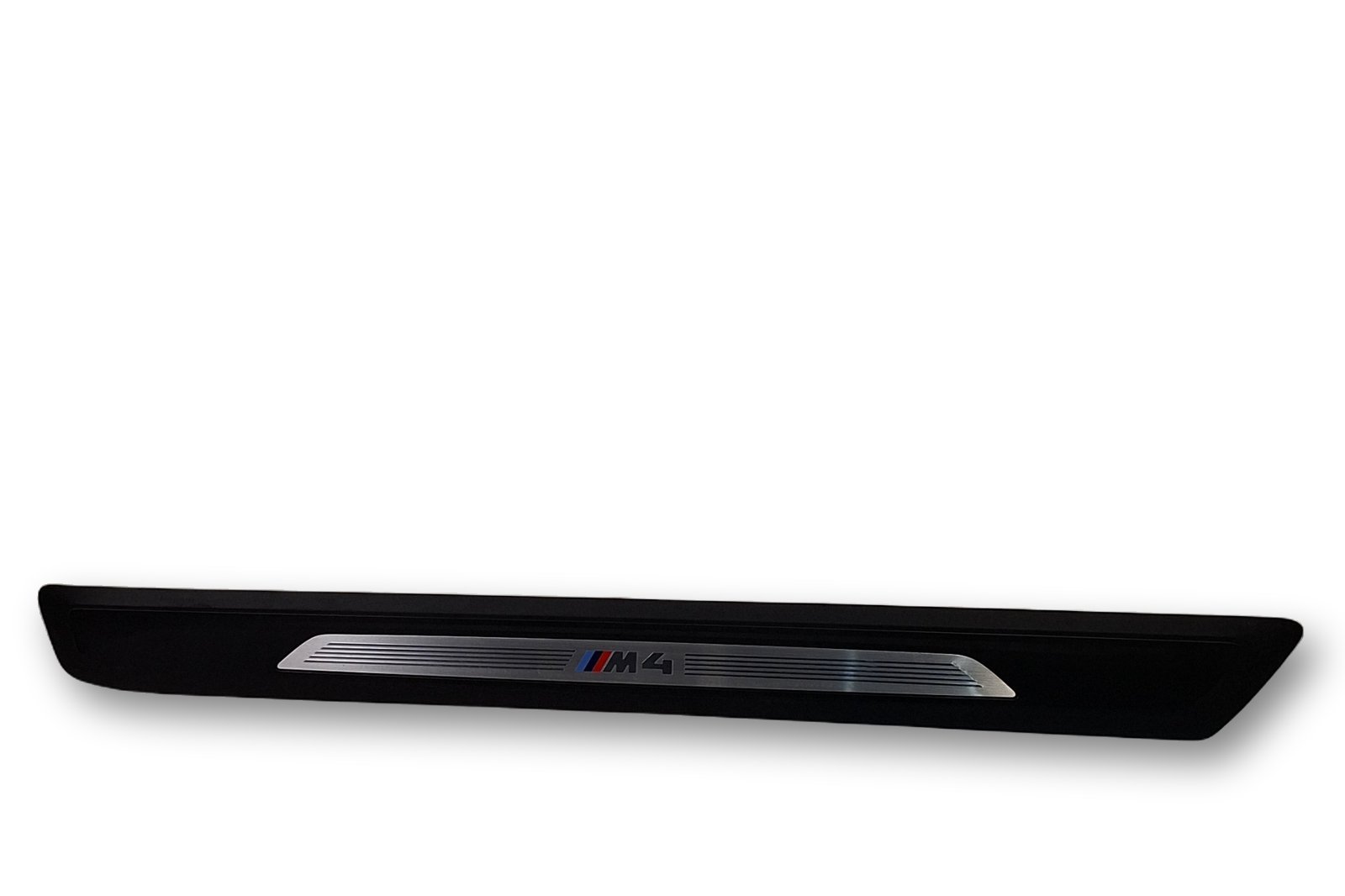 BMW 4 (G22 / G23 / G26)  Front sill trim cover BMW 4' F82 M4 Front sill trim cover