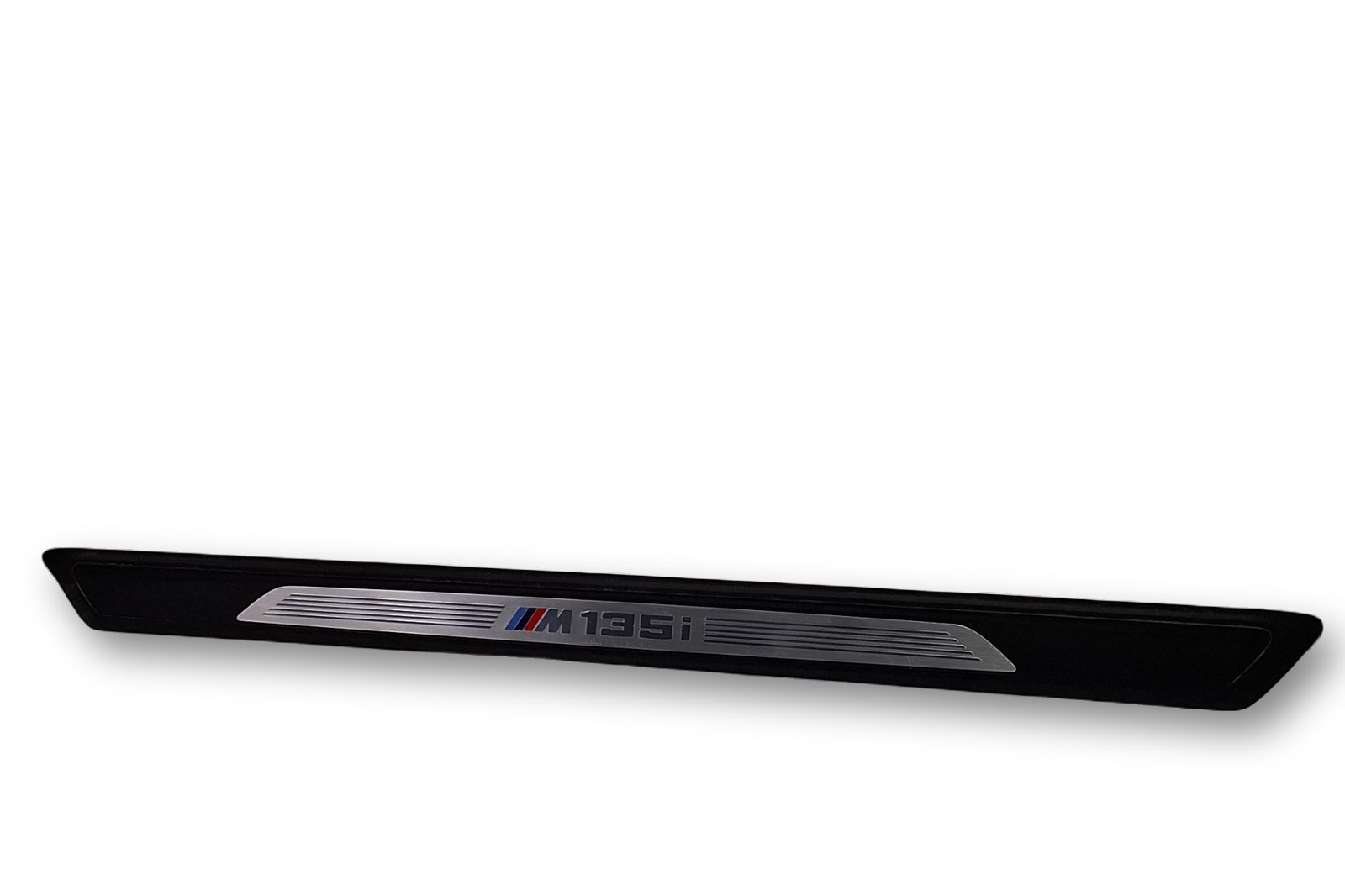 BMW 1 (F20 / F21) sill trim set (inner) BMW 1' F21 sill trim set (inner) OEM 8055527

P...