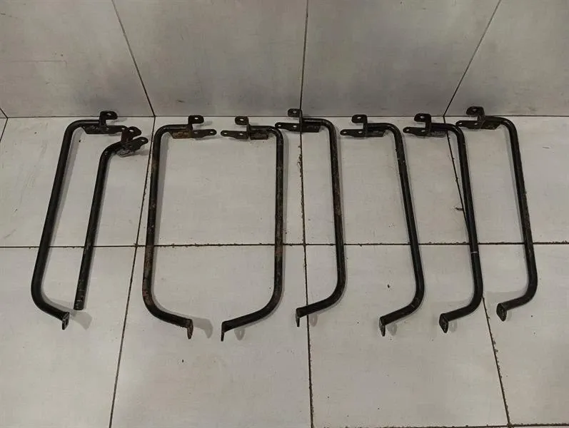 Holder- Bracket Brand/Model: HARLEY-DAVIDSON TOURING
Year: 2016...