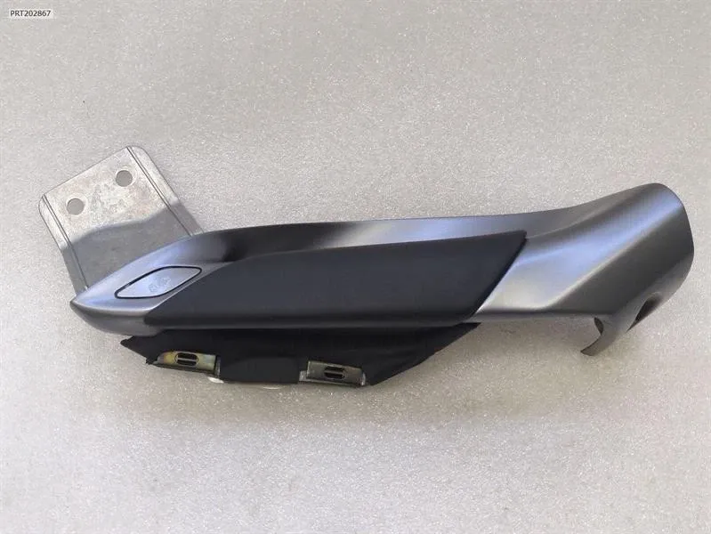 Door handle Brand/Model: FERRARI SF90
Year: 2023
Engine: 39...