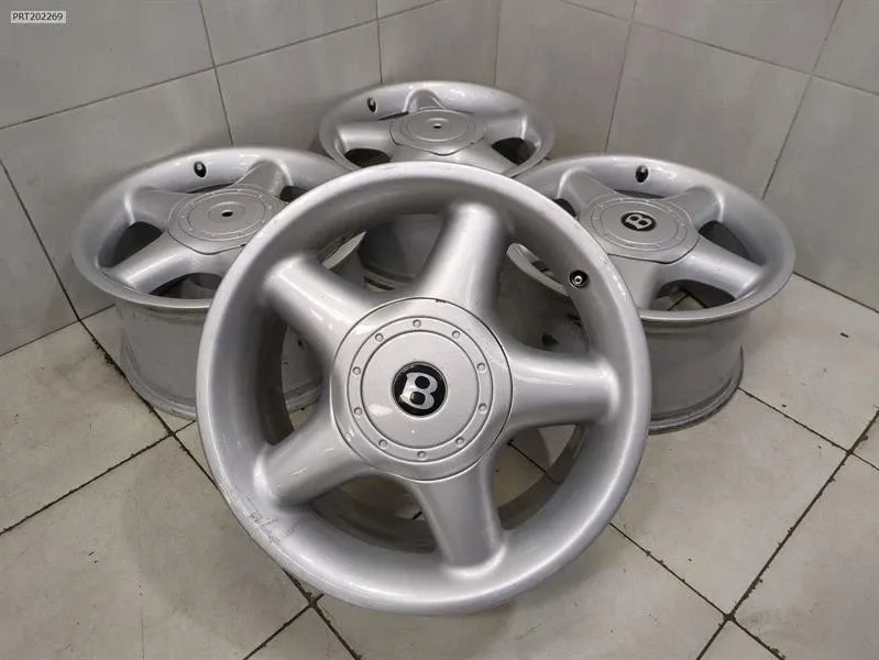 Bentley Azure / Continental Alloy Wheel Set Alloy wheel set — BENTLEY CONTINENTAL T (1996-2...