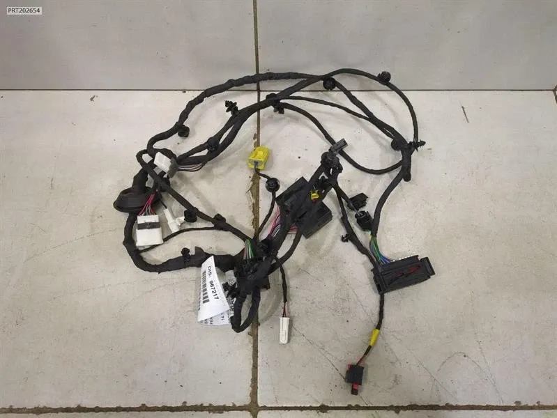 Wiring Loom Brand/Model: FERRARI SF90
Year: 2023
Engine: 39...