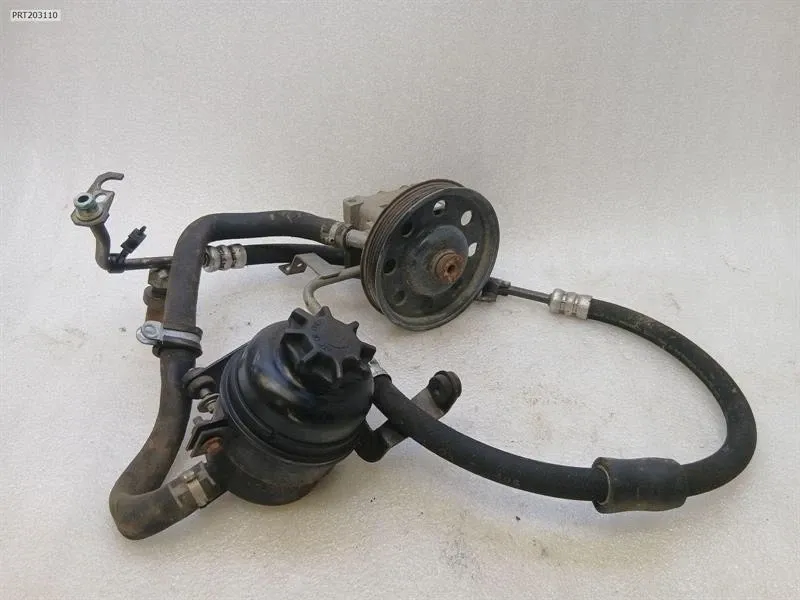 Power-steering pump Brand/Model: ASTON MARTIN VANTAGE
Year: 2006
En...