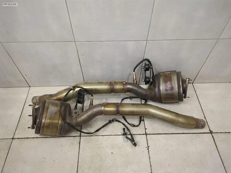 Ferrari FF Catalytic Convertor Catalytic Convertor — FERRARI FF (F151) (2011-2...