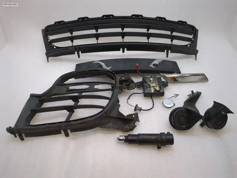 Porsche 911 (997) Front Grille Front grille — PORSCHE 911 (997) (2004-2013) — ...
