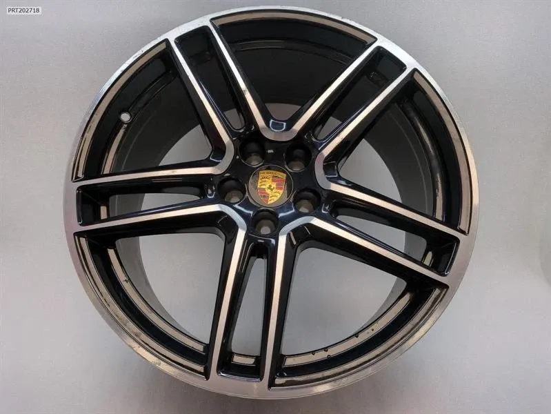 Porsche Macan Alloy Wheel