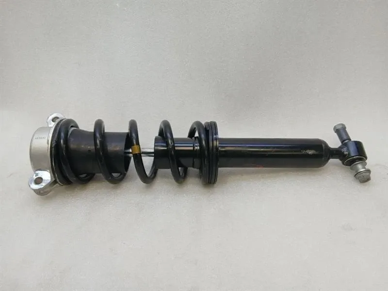 Shock Absorber Rear Brand/Model: FERRARI ROMA
Year: 2023
Engine: 38...