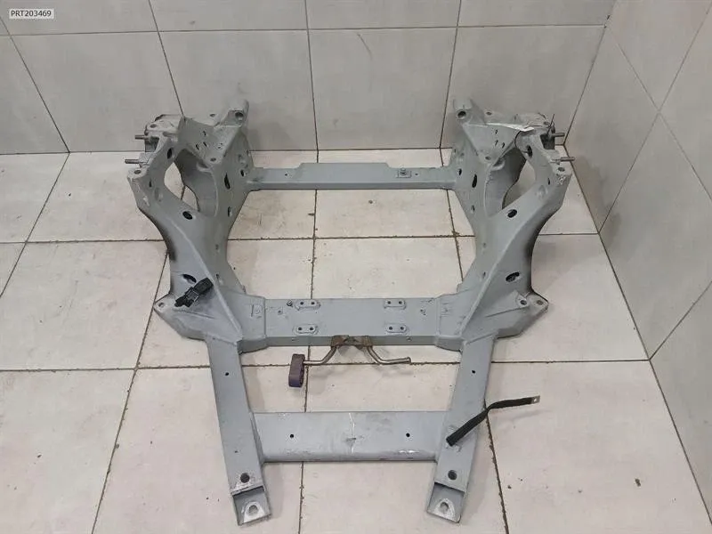 Rear subframe Brand/Model: FERRARI ROMA
Year: 2022
Engine: 38...