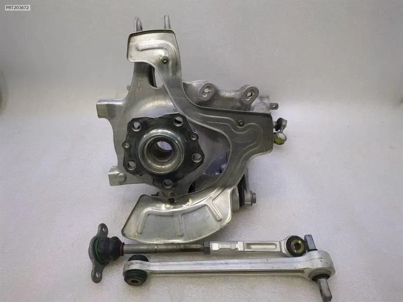 Left Rear Hub Brand/Model: FERRARI 849 TESTAROSSA

Left Rear ...