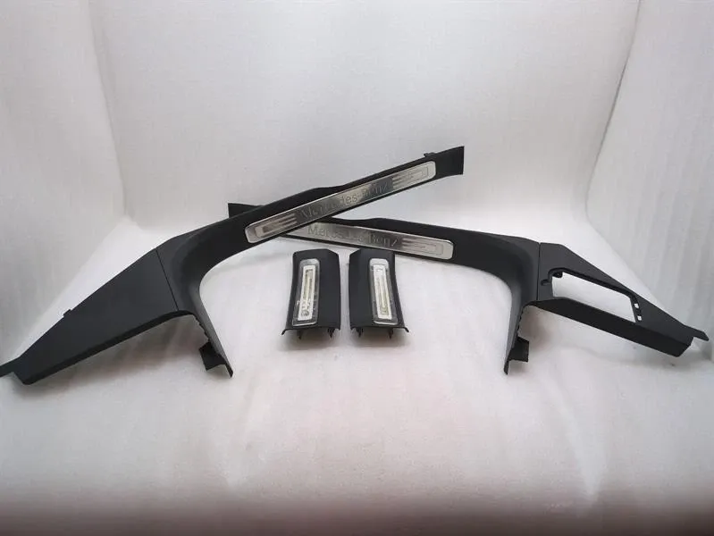 Mercedes-Benz A (W176) Door Sill Door sill — MERCEDES-BENZ G-CLASS (W463) (1989-...