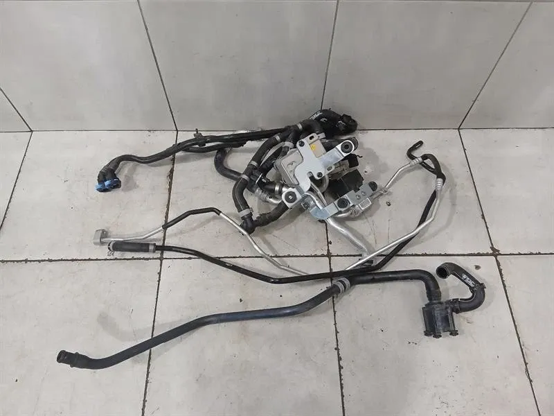 Porsche 911 (992) Cooling Pipe Cooling Pipe — PORSCHE 911 (992) (2019-PRESENT)...