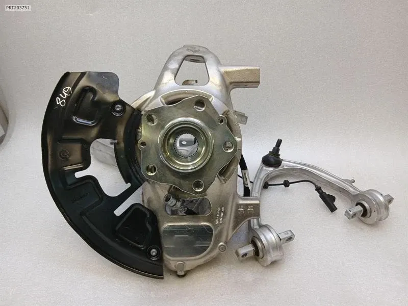 Left Front Hub Brand/Model: FERRARI 849 TESTAROSSA

Left Front...