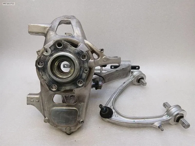 Right Front Hub Brand/Model: FERRARI 849 TESTAROSSA

Right Fron...
