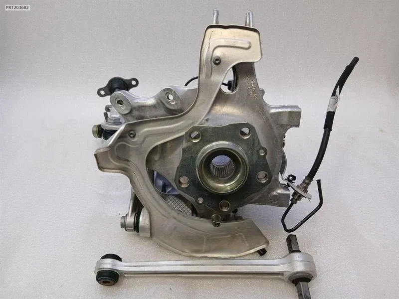 Right Rear Hub Brand/Model: FERRARI 849 TESTAROSSA

Right Rear...