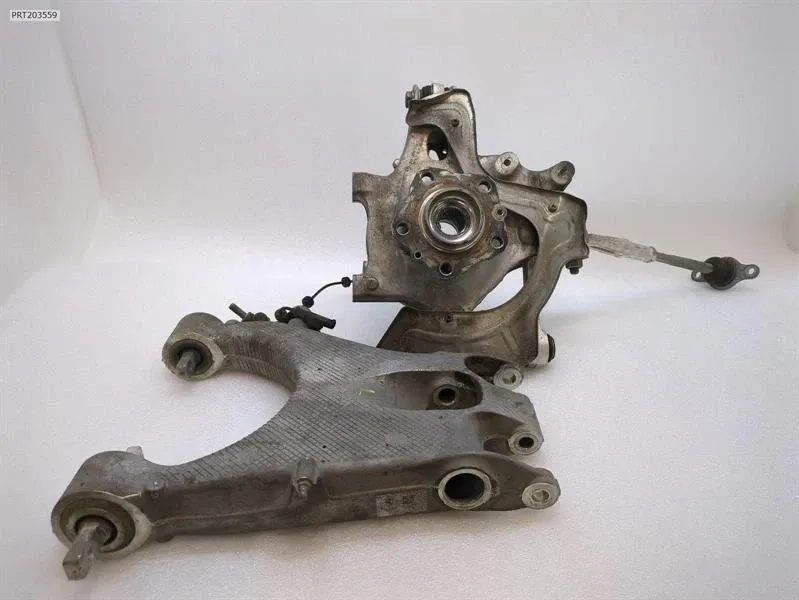 Left Rear Hub Brand/Model: FERRARI 849 TESTAROSSA

Left Rear ...
