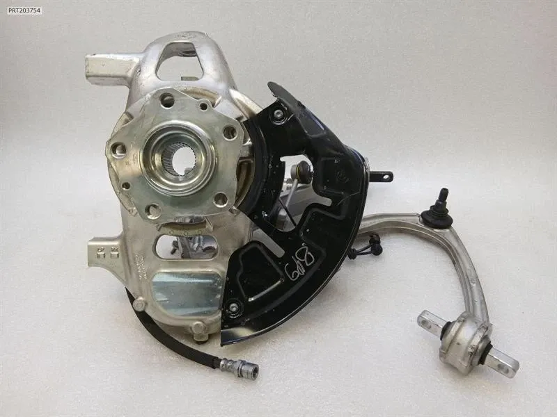 Right Front Hub Brand/Model: FERRARI 849 TESTAROSSA

Right Fron...