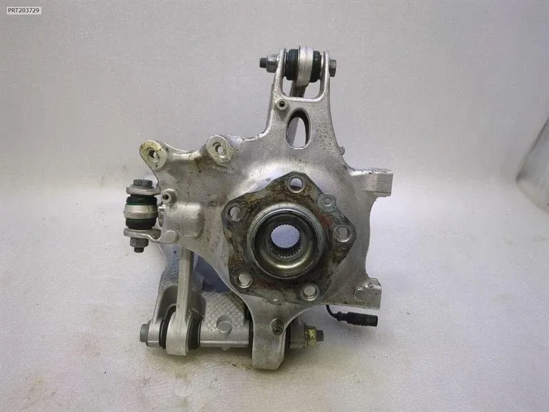 Right Rear Hub Brand/Model: FERRARI 849 TESTAROSSA

Right Rear...