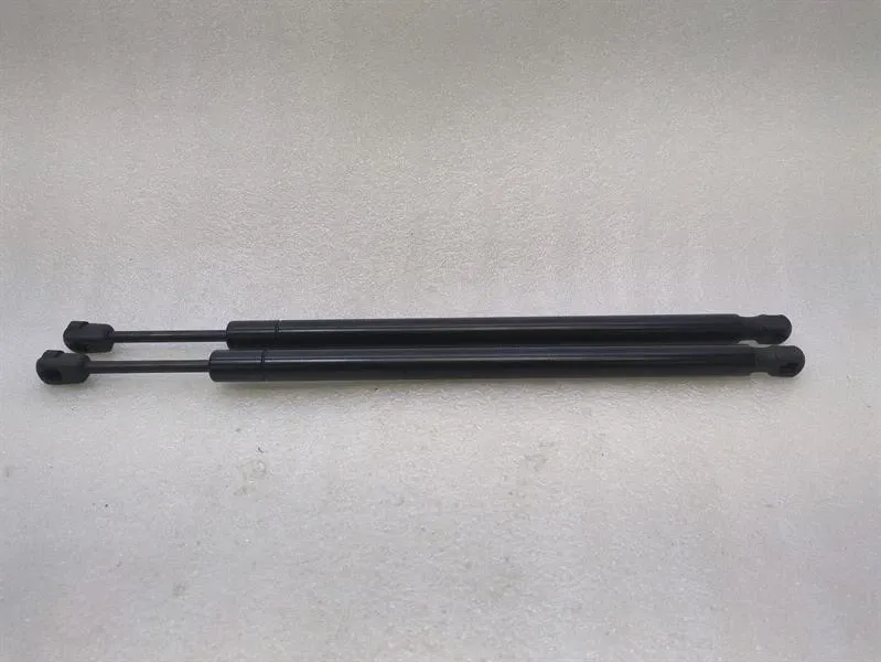 Bootlid gas strut Brand/Model: FERRARI 488
Year: 2019
Engine: 390...