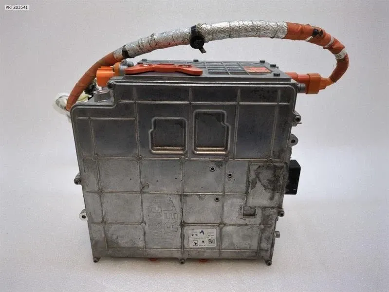 Electronic control module Brand/Model: FERRARI SF90
Year: 2023
Engine: 39...