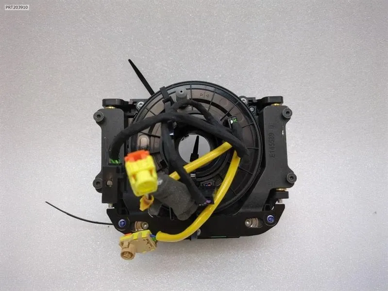 Clock Spring Brand/Model: FERRARI SF90
Year: 2023
Engine: 39...