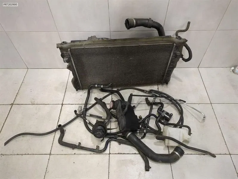Radiator pack Brand/Model: ASTON MARTIN RAPIDE
Year: 2013
Eng...