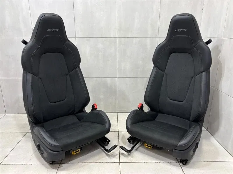 Porsche 911 (992) Seat Seat — PORSCHE 911 (992) (2019-PRESENT) — 99288...