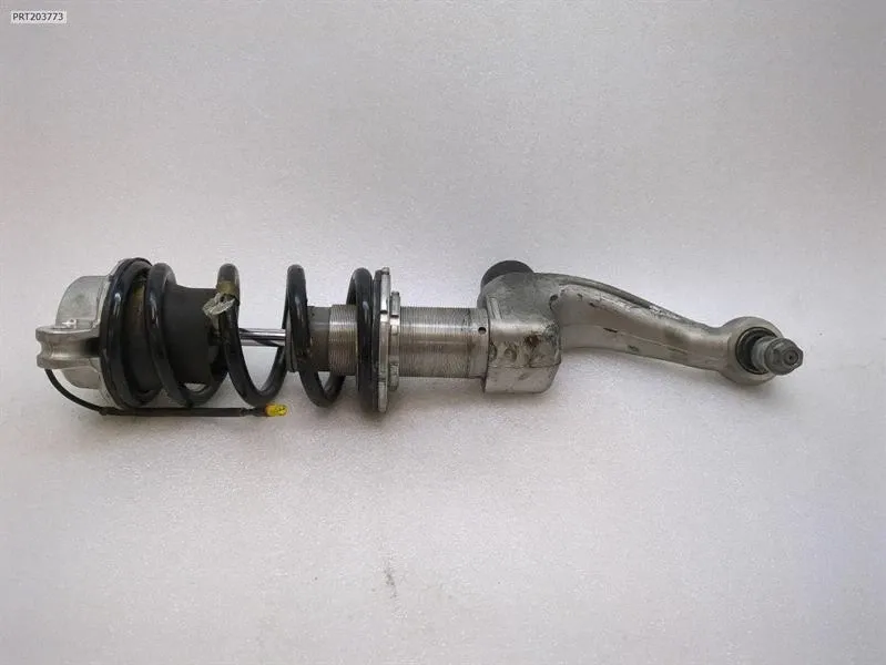 Front shock absorber/damper Brand/Model: FERRARI SF90
Year: 2023
Engine: 39...